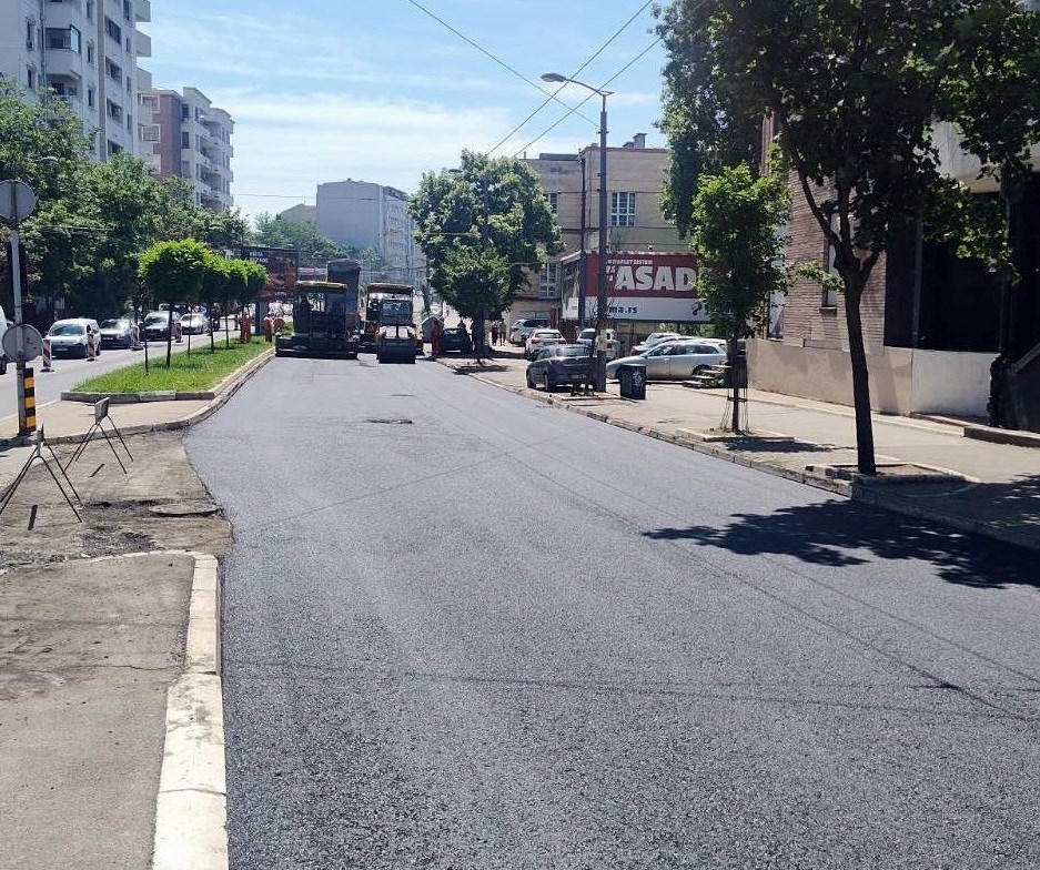 Редовно oдржавање Улице Војислава Илића